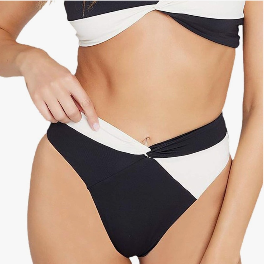 L*Space Color Block Nancy Lee Bottom & Domino Rin… - image 3